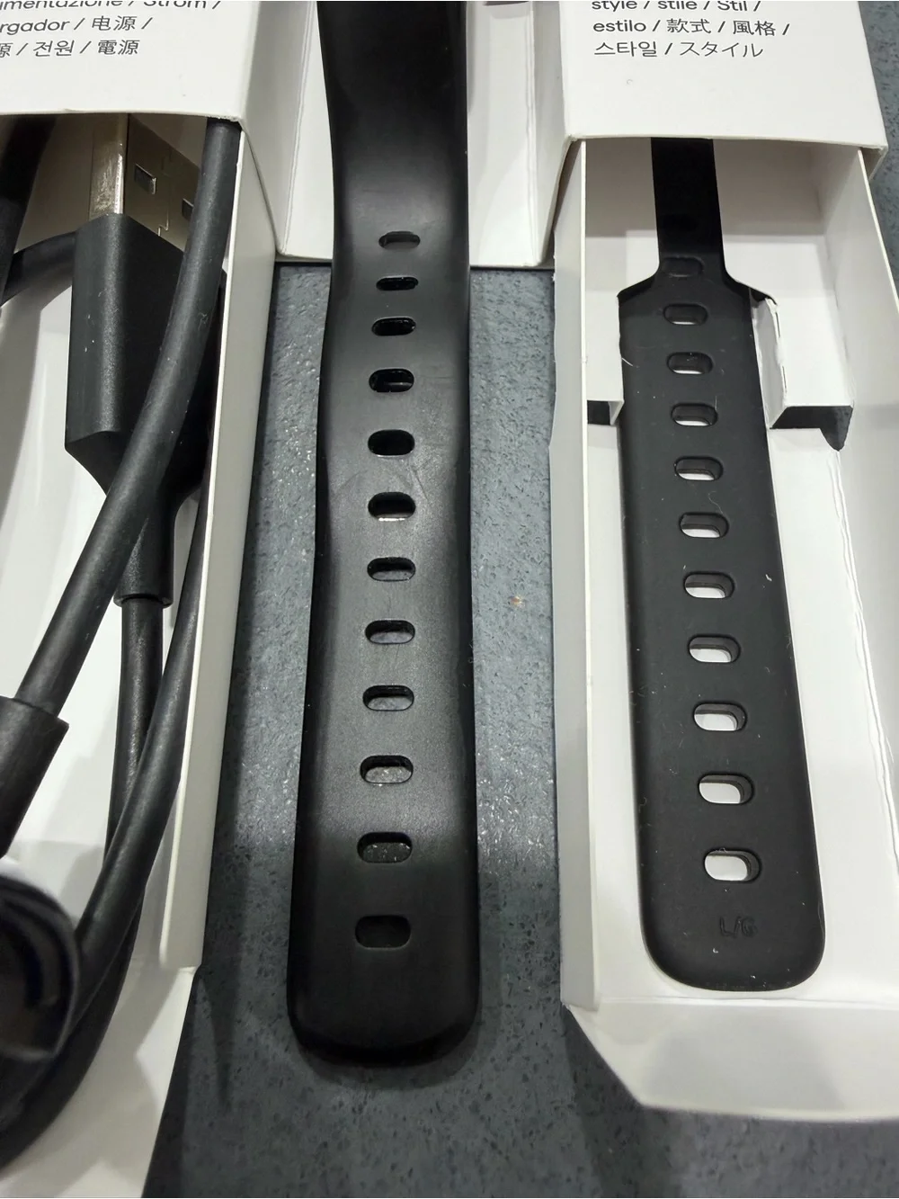 fitbit Luxe Fitness & Wellness Tracker - Black
